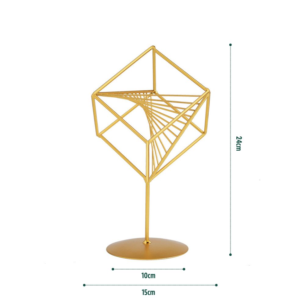 Ornamento de Metal Decorativo Cubo