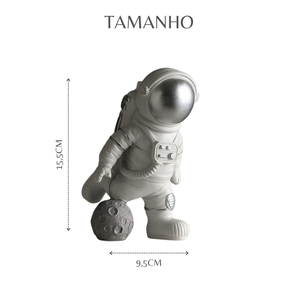 Estatueta Decorativa de Astronauta Futebol de Lua