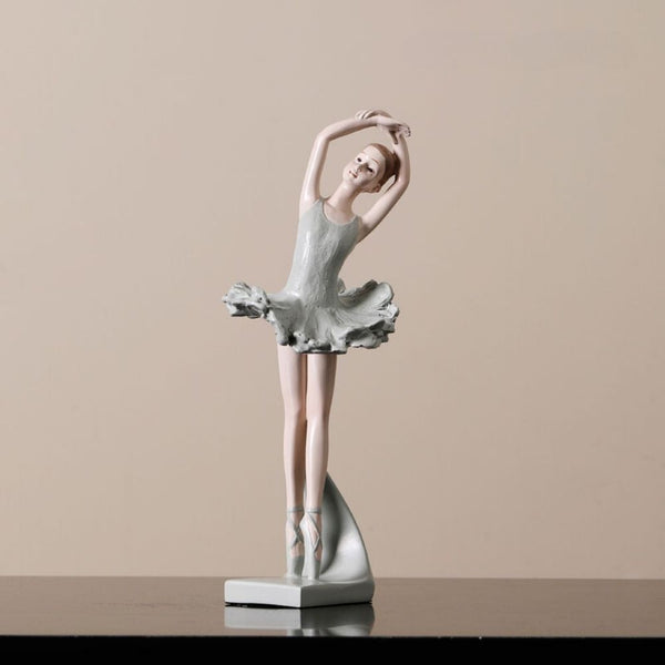 Escultura Adorno em Resina Bailarina Ponta dos Pés