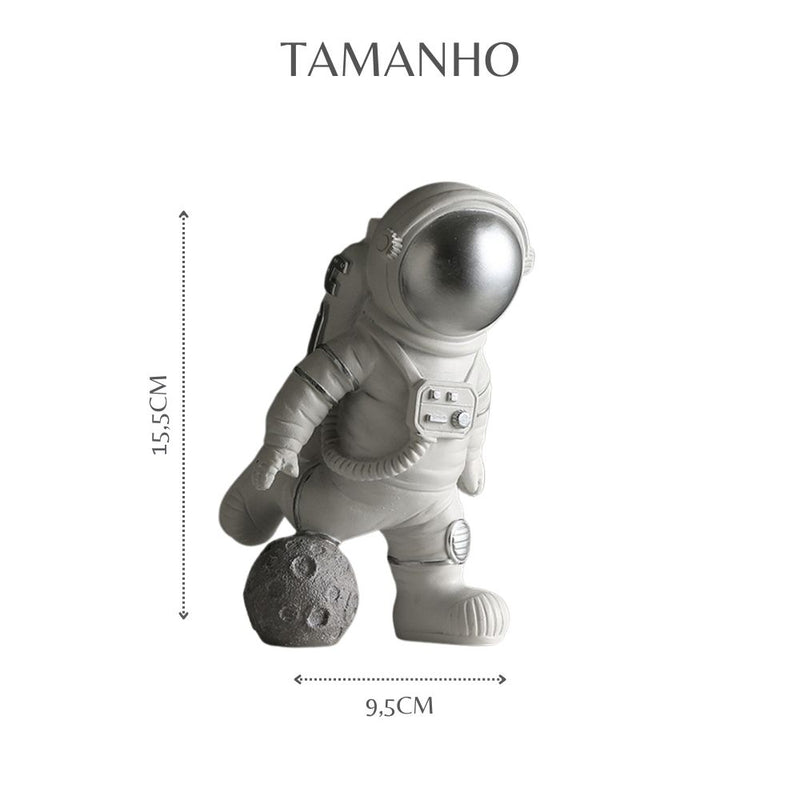 Estatueta Decorativa de Astronauta Futebol de Lua